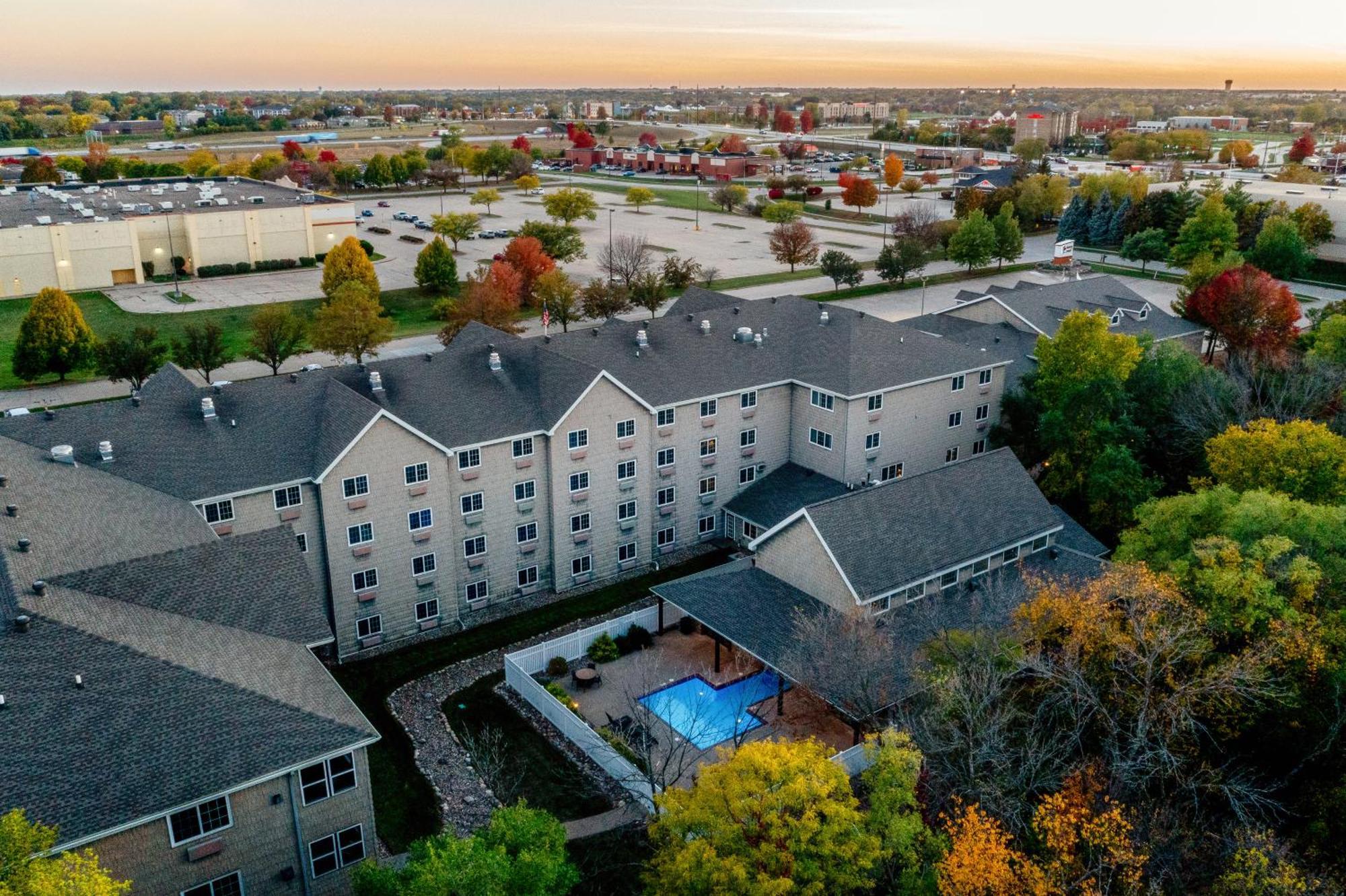 Stoney Creek Hotel Des Moines - Johnston Bagian luar foto