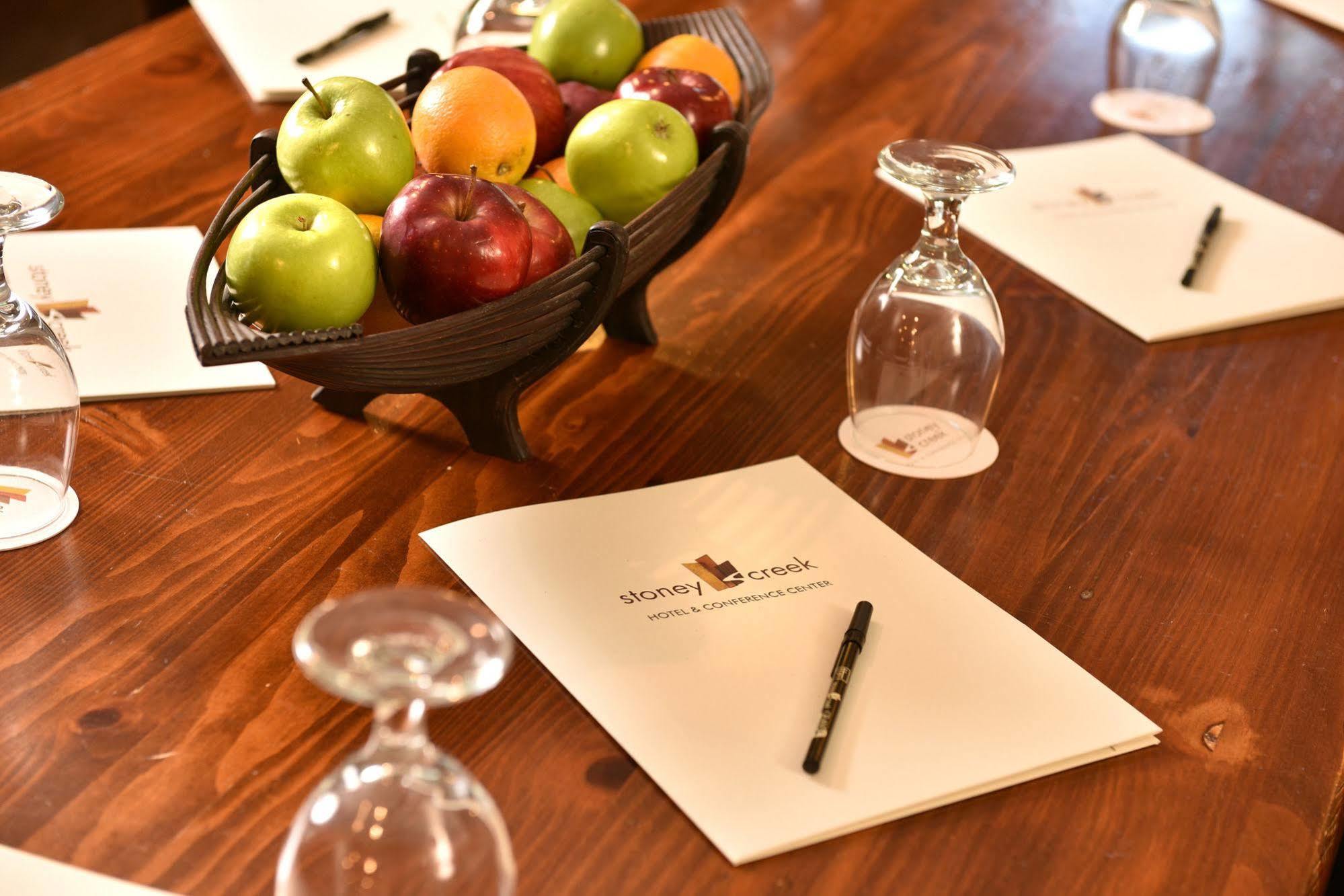 Stoney Creek Hotel Des Moines - Johnston Bagian luar foto